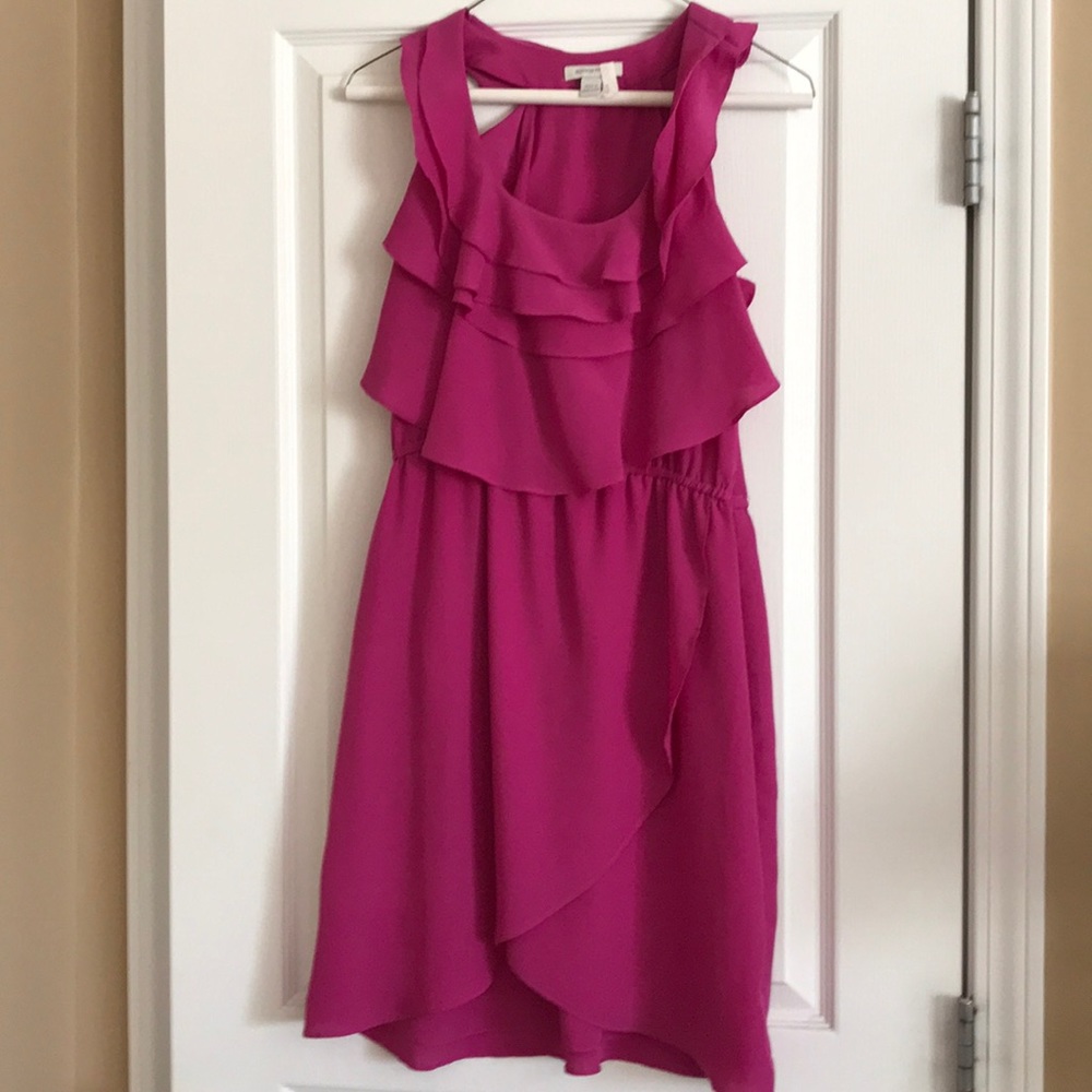 Flirty magenta dress with ruffles